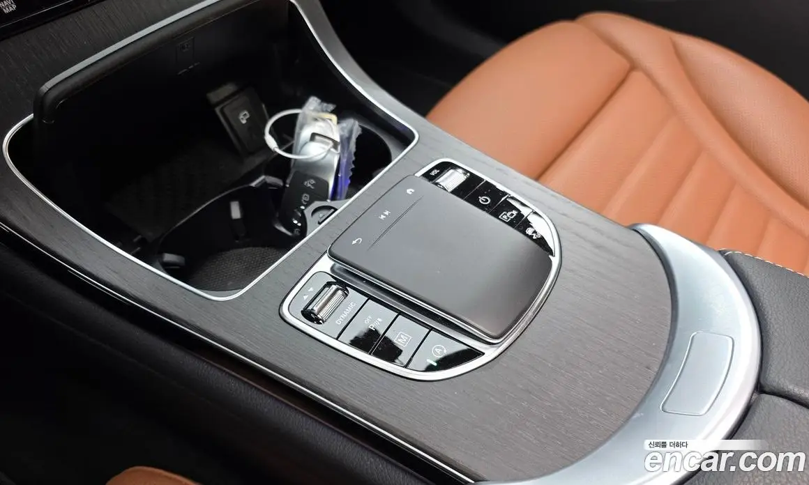 Mercedes-Benz GLC-Class 2023 2.0 автомат (гидро), фото 23