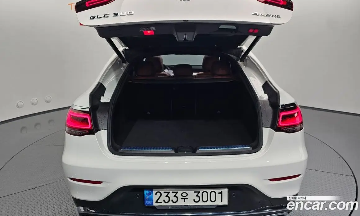 Mercedes-Benz GLC-Class 2023 2.0 автомат (гидро), фото 33