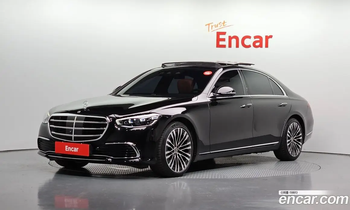 Mercedes-Benz S-Class 2023 3.0 автомат (гидро), фото 1 Mercedes-Benz S-Class 2023 3.0 автомат (гидро), фото 1