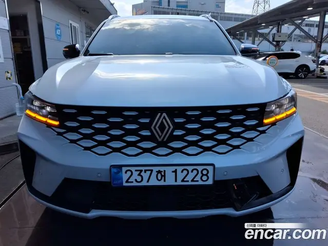 Renault (Samsung) Grand Koleos 2026 2.0 автомат (гидро), миниатюра 3
