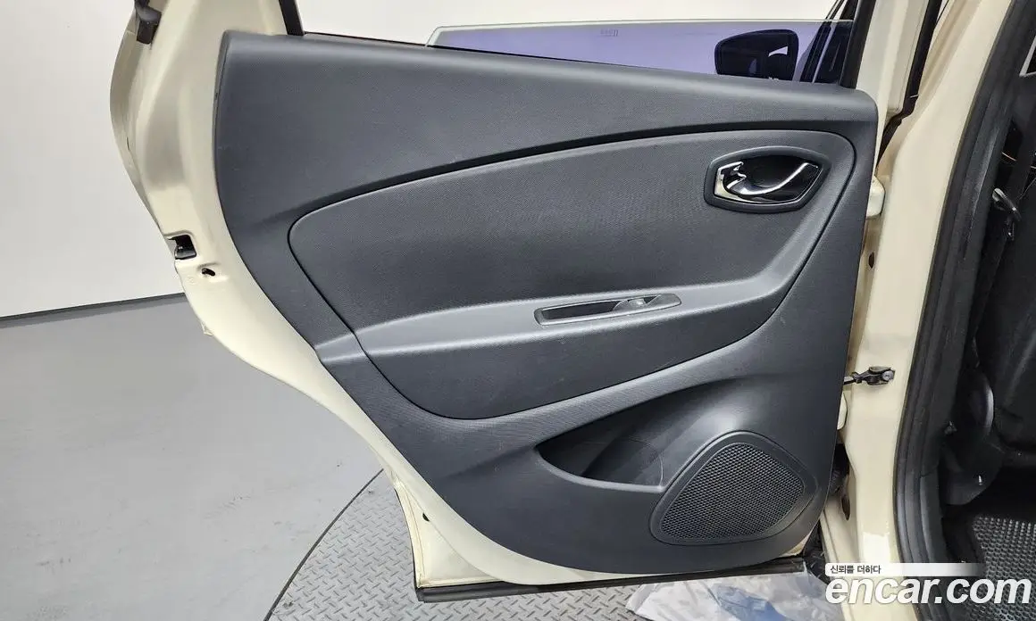 Renault (Samsung) QM3 2016 1.5 автомат (гидро), фото 15