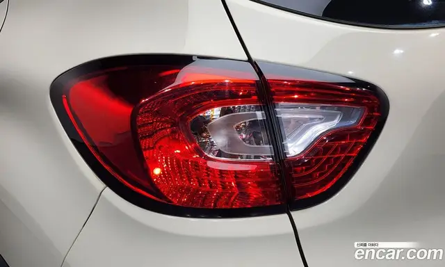 Renault (Samsung) QM3 2016 1.5 автомат (гидро), миниатюра 9