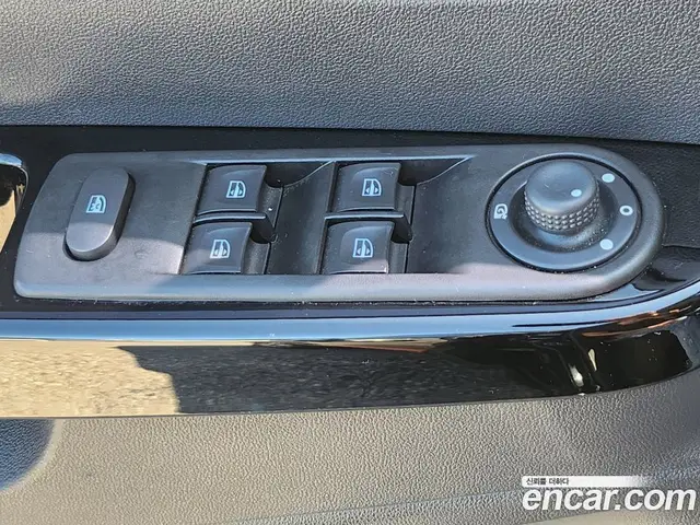 Renault (Samsung) QM3 2017 1.5 автомат (гидро), миниатюра 10