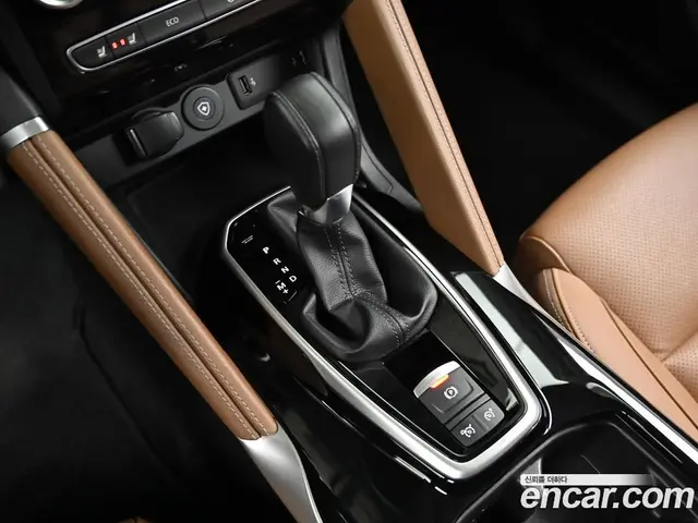 Renault (Samsung) QM6 2023 2.0 автомат (гидро), миниатюра 9