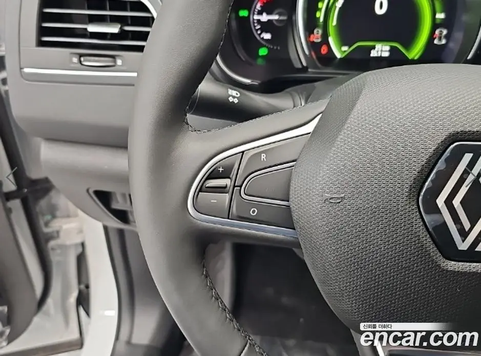 Renault (Samsung) QM6 2026 2.0 автомат (гидро), фото 17
