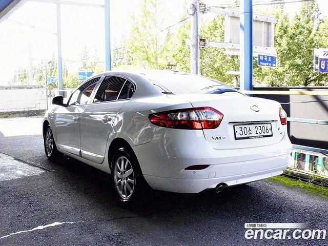 Renault (Samsung) SM3 2011 1.6 автомат (гидро), миниатюра 2