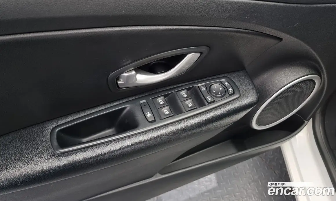 Renault (Samsung) SM3 2015 1.6 автомат (гидро), фото 16