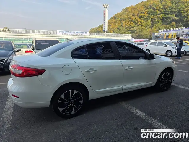 Renault (Samsung) SM3 2015 1.6 автомат (гидро), миниатюра 4