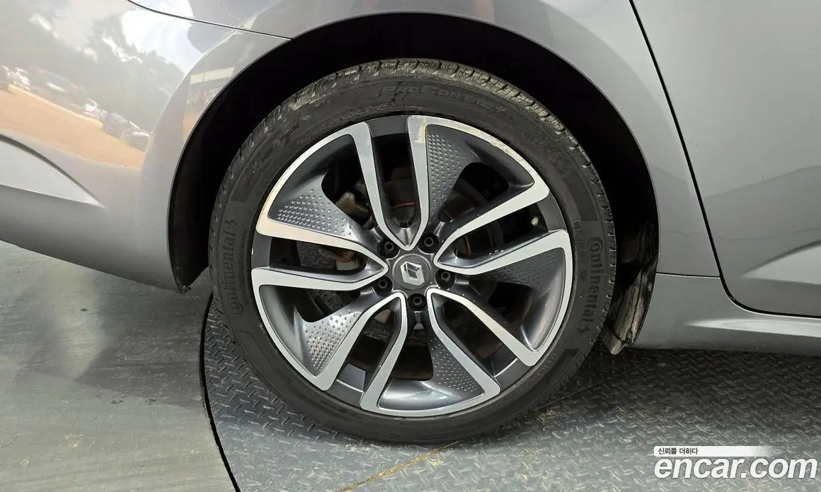 Renault (Samsung) SM6 2016 2.0 автомат (гидро), фото 26