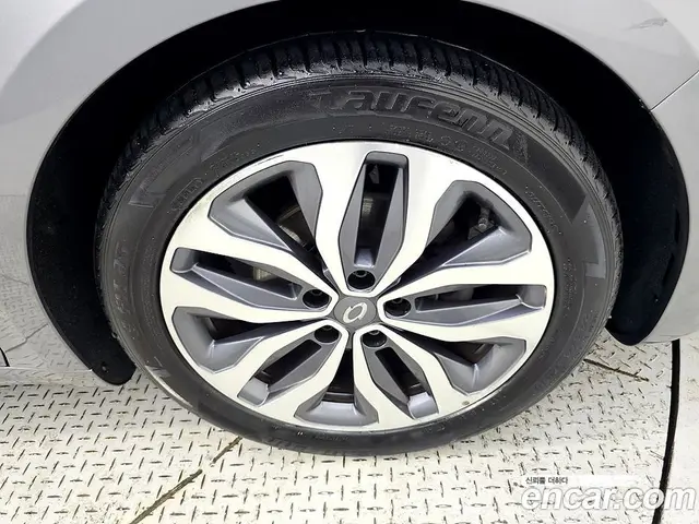 Renault (Samsung) SM6 2016 2.0 автомат (гидро), миниатюра 5