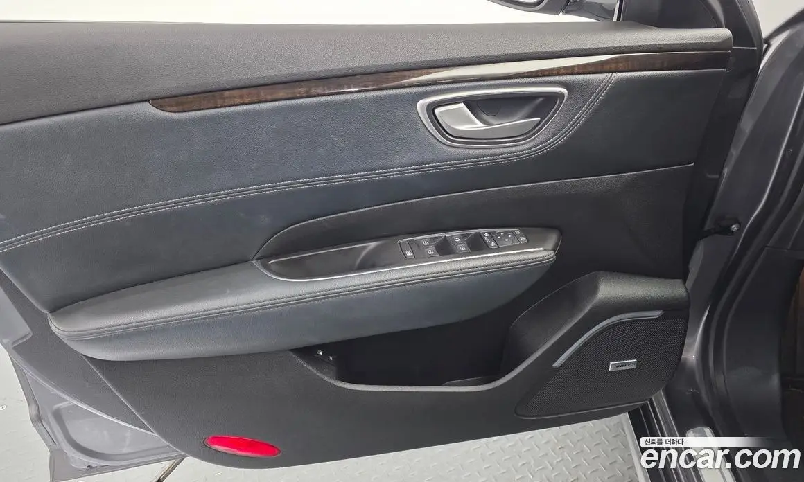 Renault (Samsung) SM6 2016 2.0 автомат (гидро), фото 14