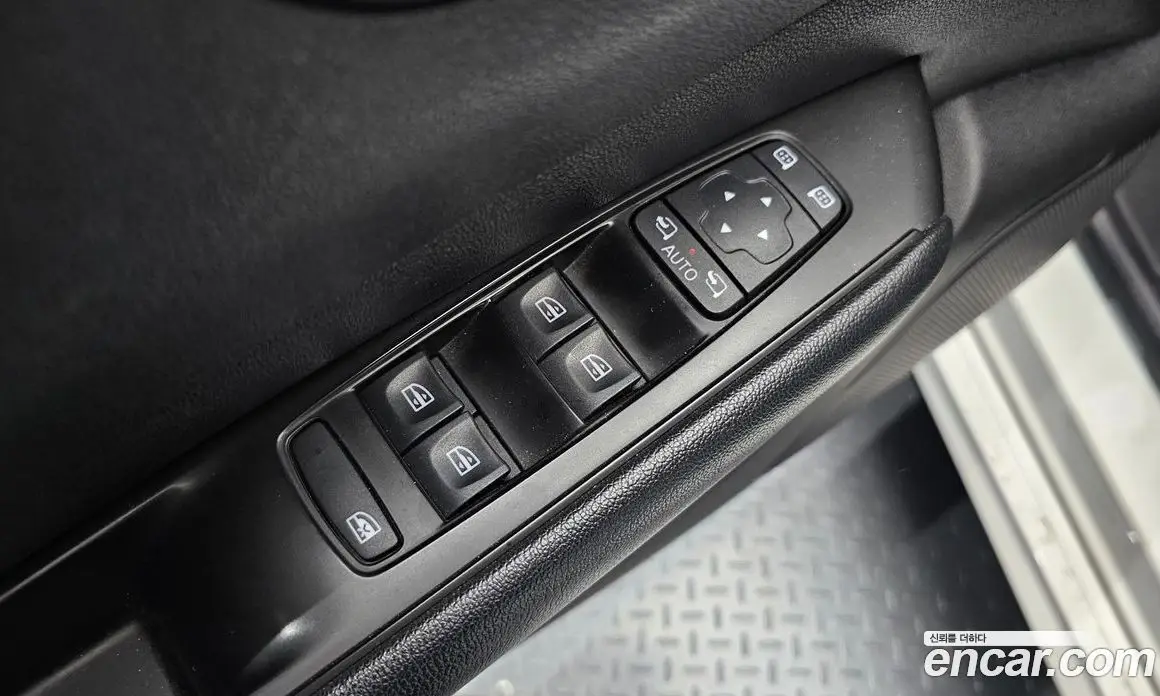 Renault (Samsung) SM6 2017 2.0 автомат (гидро), фото 22