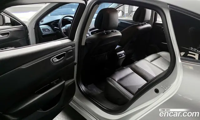 Renault (Samsung) SM6 2018 2.0 автомат (гидро), миниатюра 11