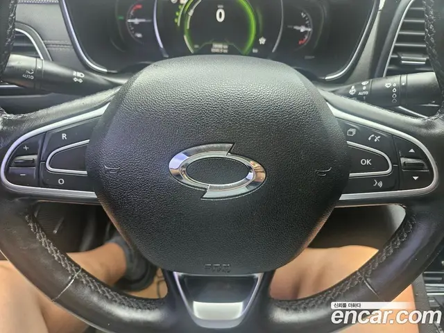 Renault (Samsung) SM6 2018 2.0 автомат (гидро), миниатюра 12