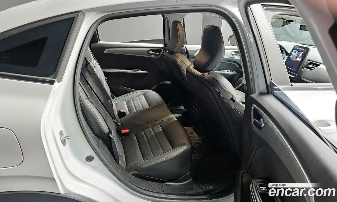 Renault (Samsung) XM3 2023 1.6 автомат (гидро), фото 12