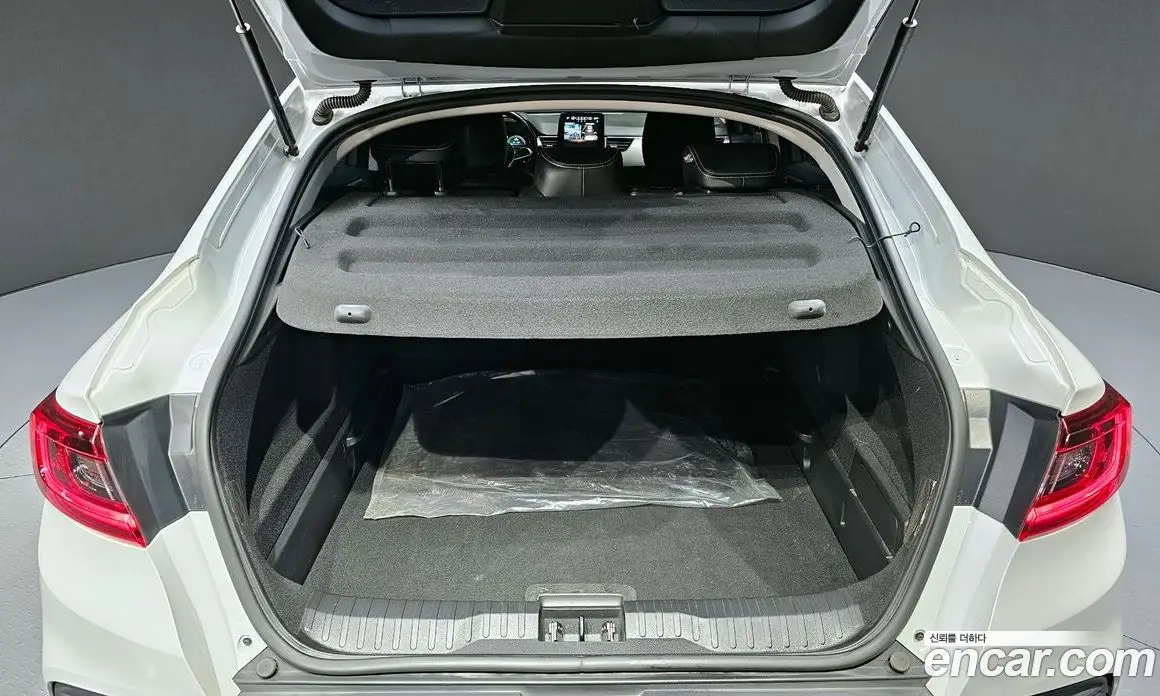 Renault (Samsung) XM3 2023 1.6 автомат (гидро), фото 20