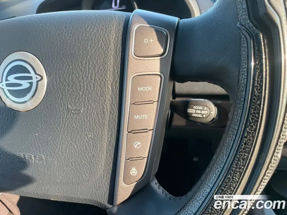 SsangYong Korando 2014 2.0 автомат (гидро), фото 13