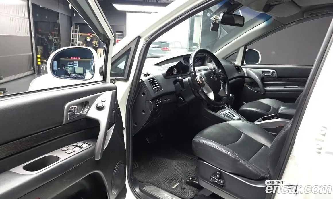 SsangYong Korando 2017 2.2 автомат (гидро), фото 10