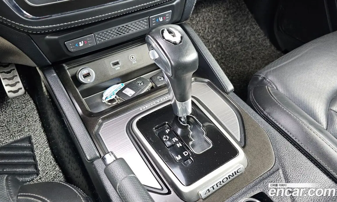 SsangYong Rexton 2018 2.2 автомат (гидро), фото 12