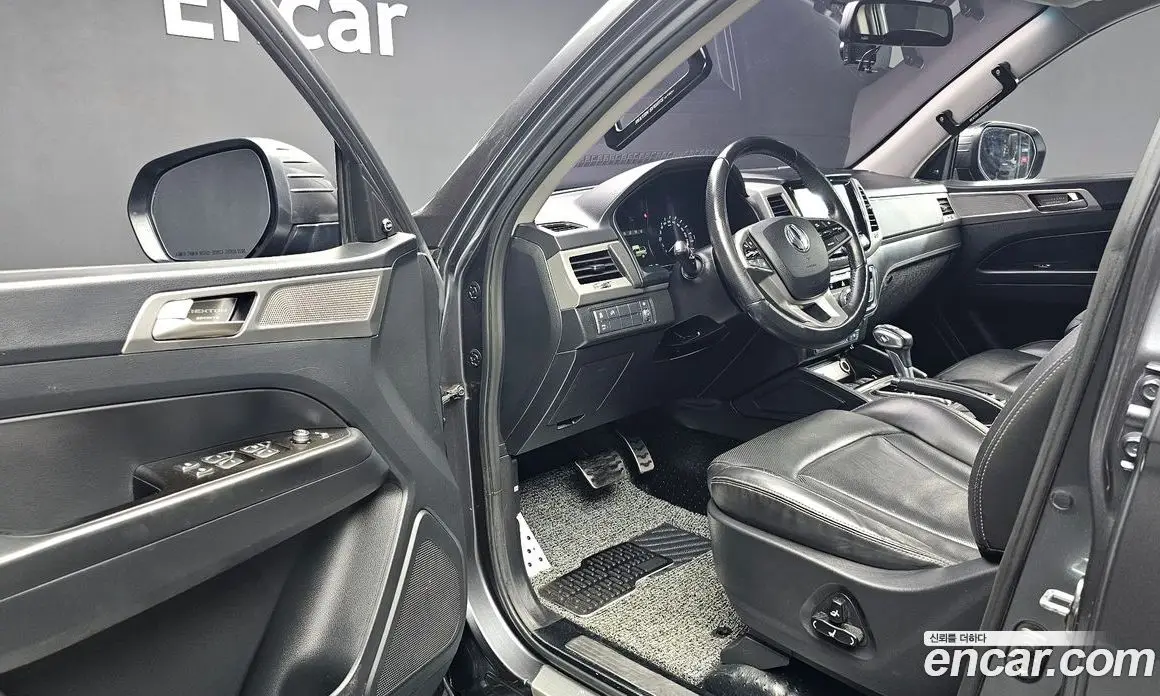 SsangYong Rexton 2018 2.2 автомат (гидро), фото 13