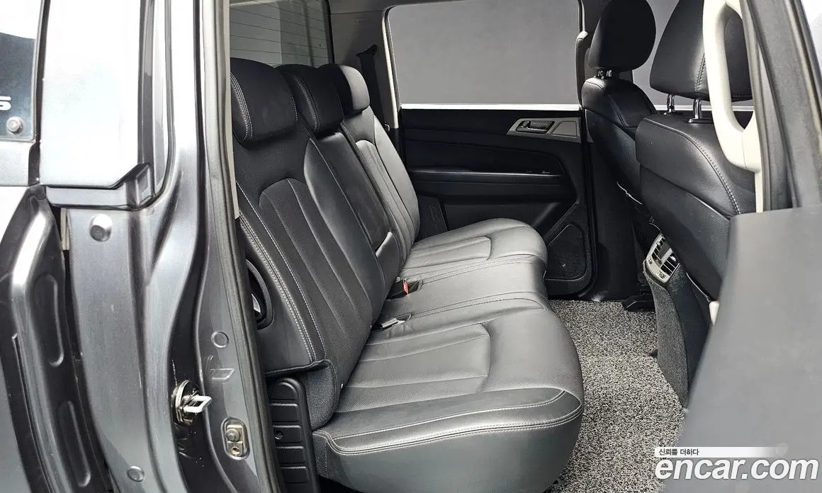 SsangYong Rexton 2018 2.2 автомат (гидро), фото 17