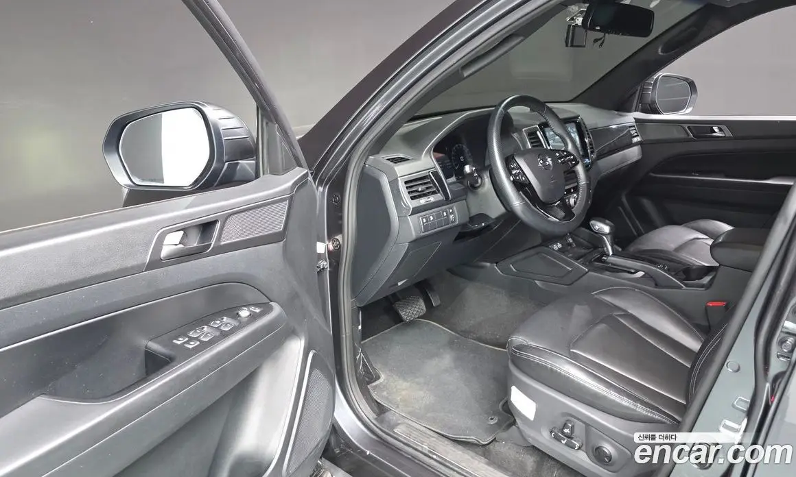 SsangYong Rexton 2023 2.2 автомат (гидро), фото 13