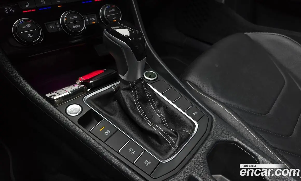 Volkswagen Jetta 2023 1.5 автомат (гидро), фото 12