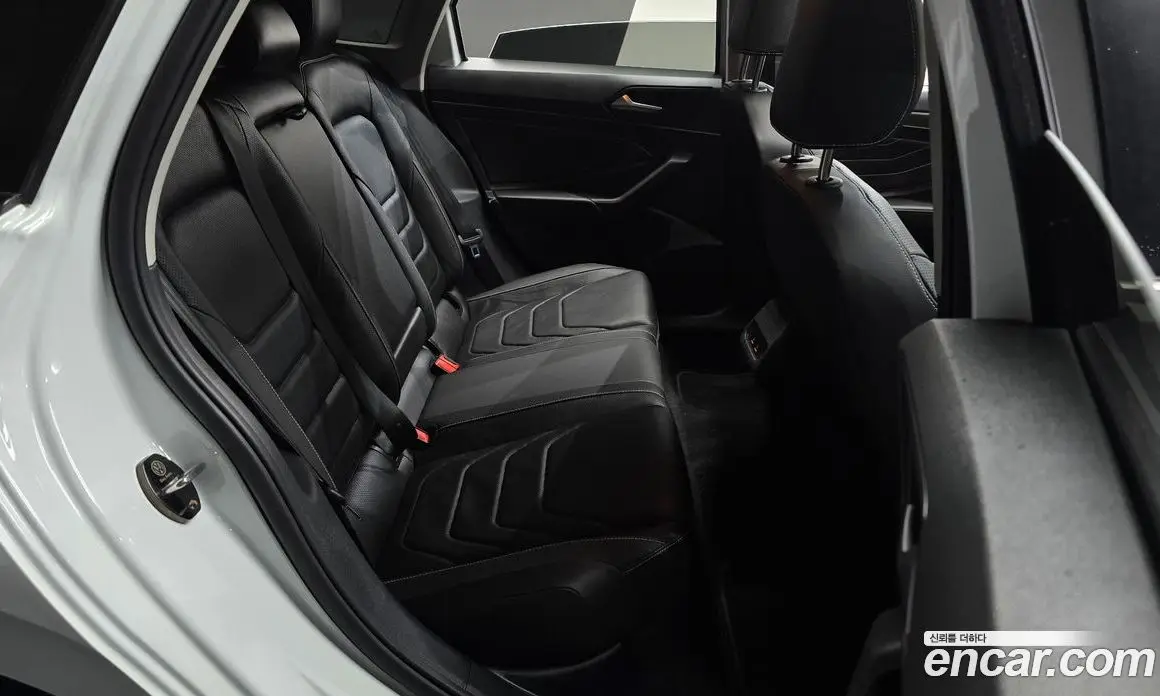 Volkswagen Jetta 2023 1.5 автомат (гидро), фото 17