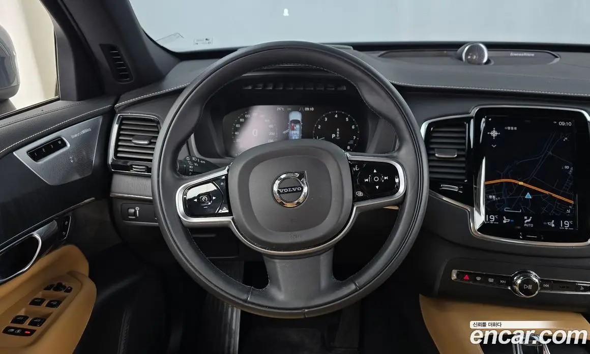 Volvo XC90 2022 2.0 автомат (гидро), фото 13