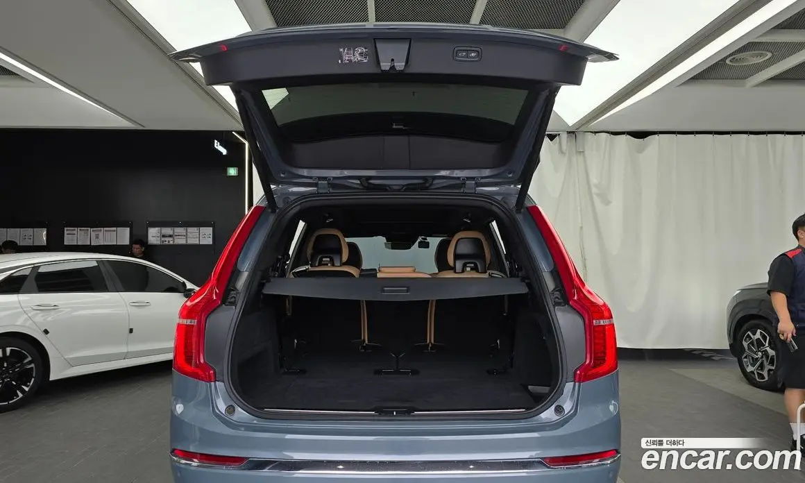 Volvo XC90 2022 2.0 автомат (гидро), фото 20