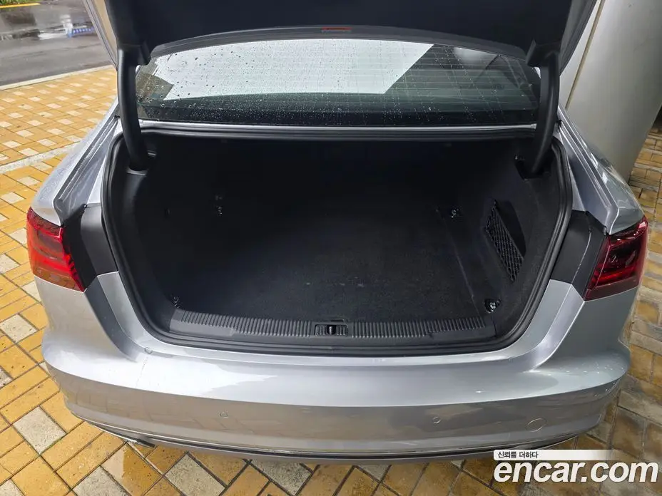 Audi A6 2016 2.0 автомат (гидро), фото 19