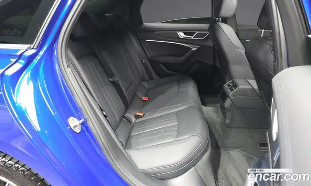Audi A6 2023 2.0 автомат (гидро), миниатюра 12