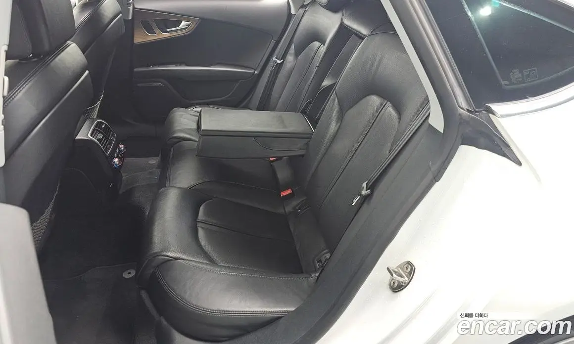 Audi A7 2012 3.0 автомат (гидро), фото 12