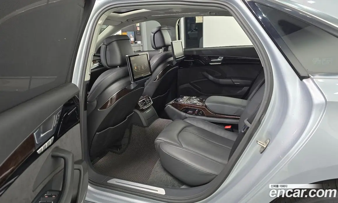 Audi A8 2015 3.0 автомат (гидро), фото 11