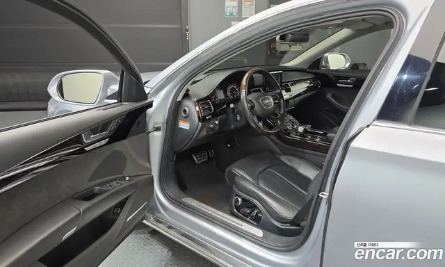 Audi A8 2015 3.0 автомат (гидро), миниатюра 10
