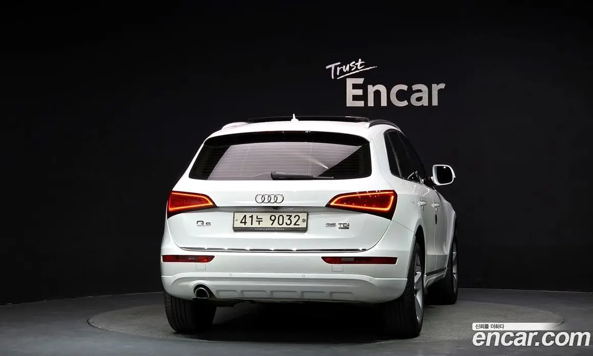 Audi Q5 2014 2.0 автомат (гидро), фото 3