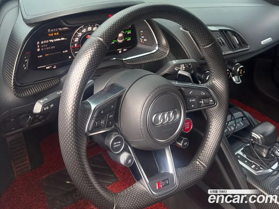 Audi R8 2017 5.2 автомат (гидро), фото 7