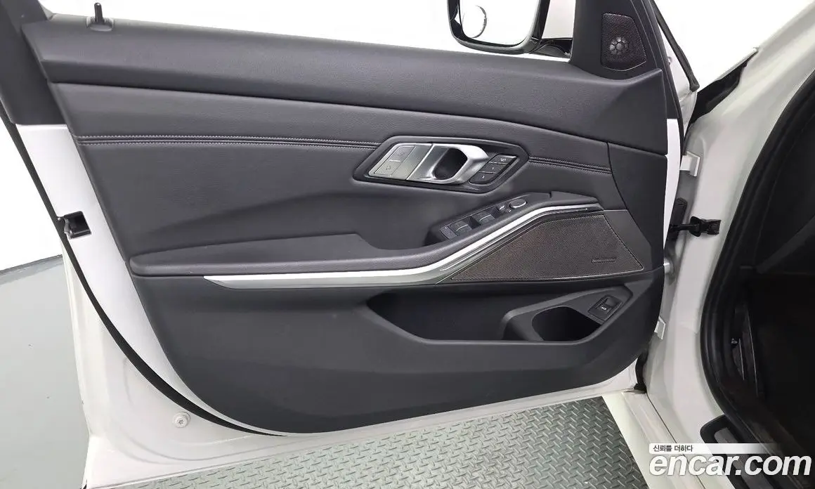 BMW 3 серия 2021 2.0 автомат (гидро), фото 14