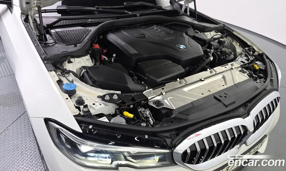 BMW 3 серия 2021 2.0 автомат (гидро), фото 6