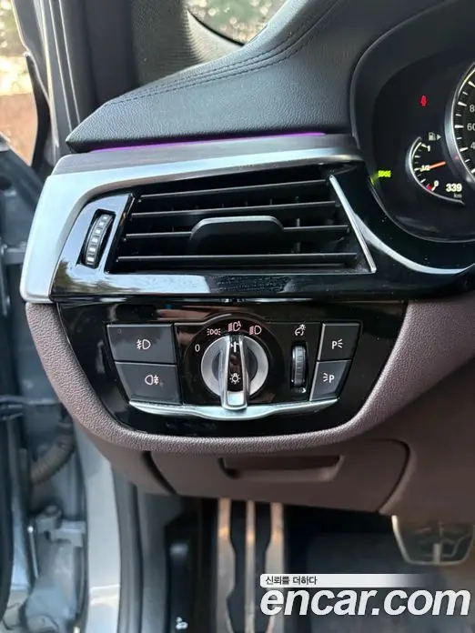 BMW 5 серия 2017 2.0 автомат (гидро), фото 15