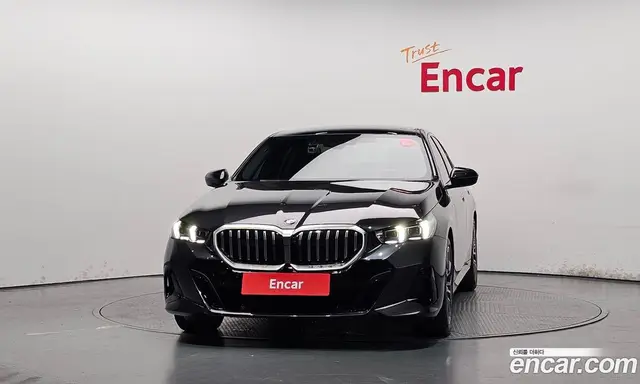 BMW 5 серия 2025 2.0 автомат (гидро), миниатюра 3