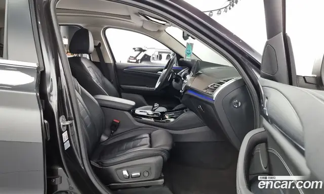 BMW X4 2023 2.0 автомат (гидро), миниатюра 11