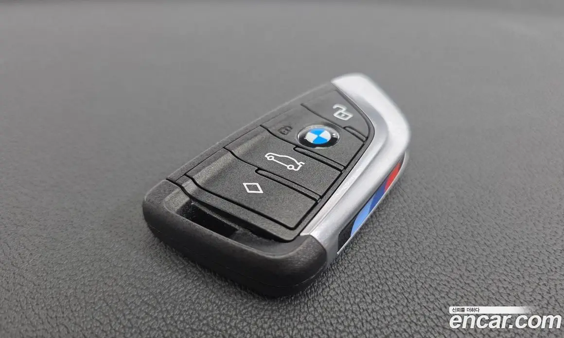 BMW X4 2025 2.0 автомат (гидро), фото 23