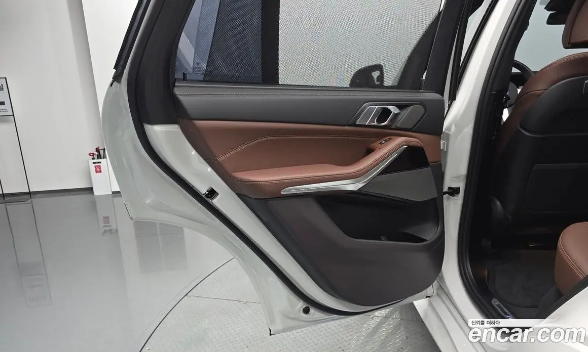 BMW X5 2025 3.0 автомат (гидро), фото 14