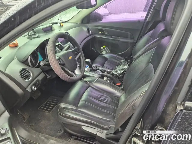 Chevrolet Cruze 2011 1.8 автомат (гидро), миниатюра 5