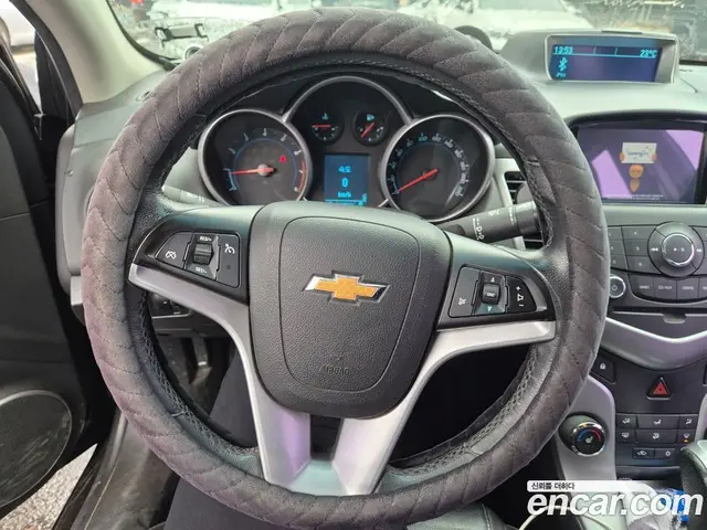 Chevrolet Cruze 2011 1.8 автомат (гидро), миниатюра 7