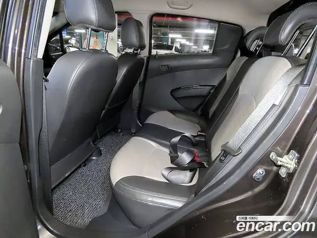 Chevrolet Spark 2012 1.0 автомат (гидро), миниатюра 11