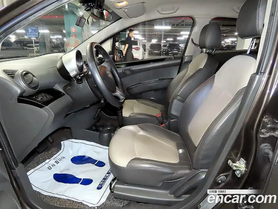 Chevrolet Spark 2012 1.0 автомат (гидро), фото 10