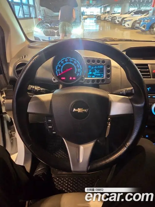 Chevrolet Spark 2012 1.0 автомат (гидро), миниатюра 7