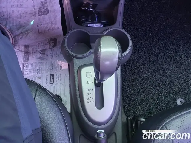 Chevrolet Spark 2013 1.0 автомат (гидро), миниатюра 9